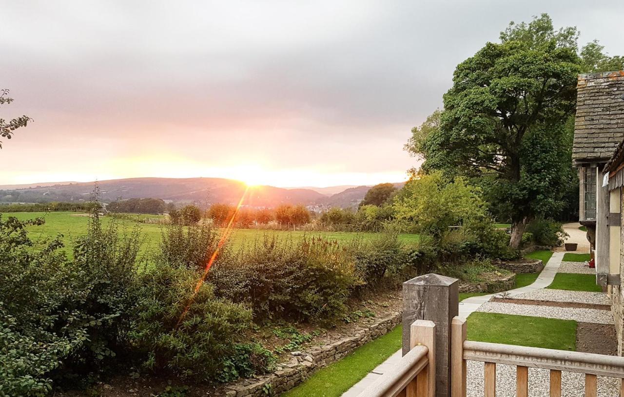 The Threshing Barn At Penrhos Court Villa คิงตัน ภายนอก รูปภาพ